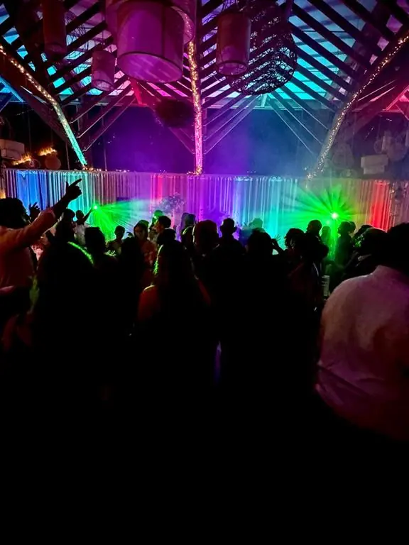 KZN Wedding DJ Jarryd Sunkel behind the decks at Nottingham Road